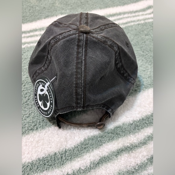 Black Clover Gray Hat - Picture 2 of 3